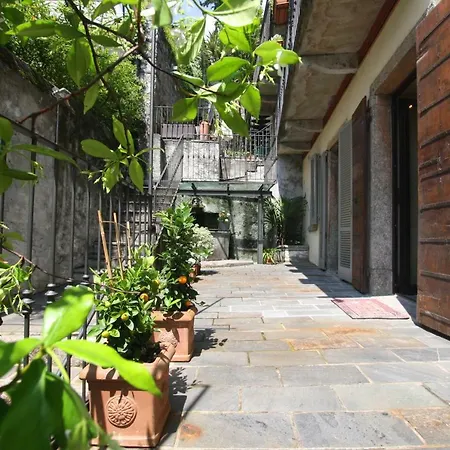 Poncetta Apartment *